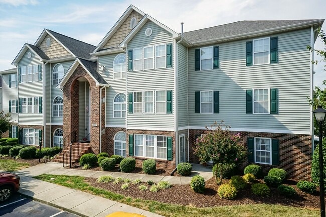Photo - TWO BEDROOM HOME!