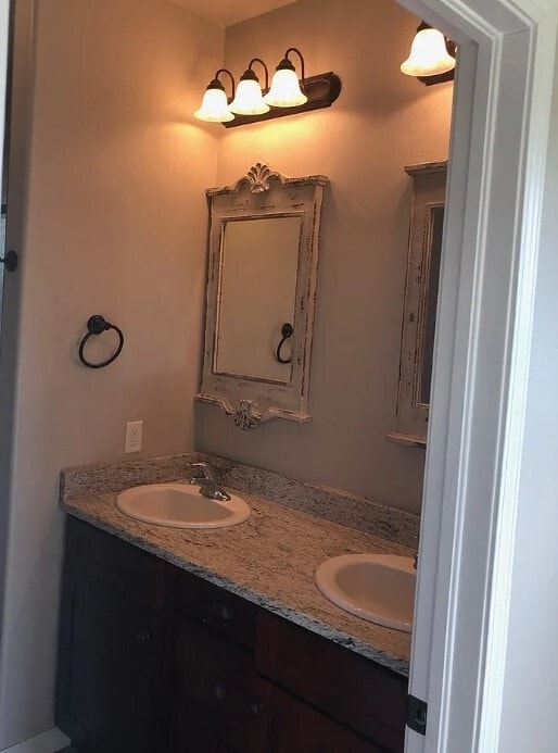 Photo - 1083-1020 20 Rd