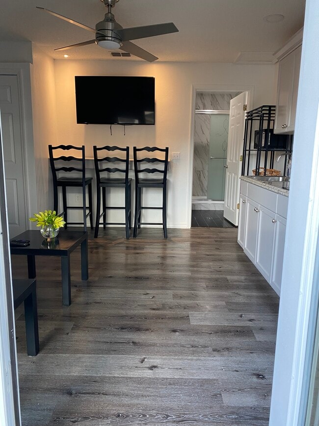 Photo - 2950 White Magnolia Loop