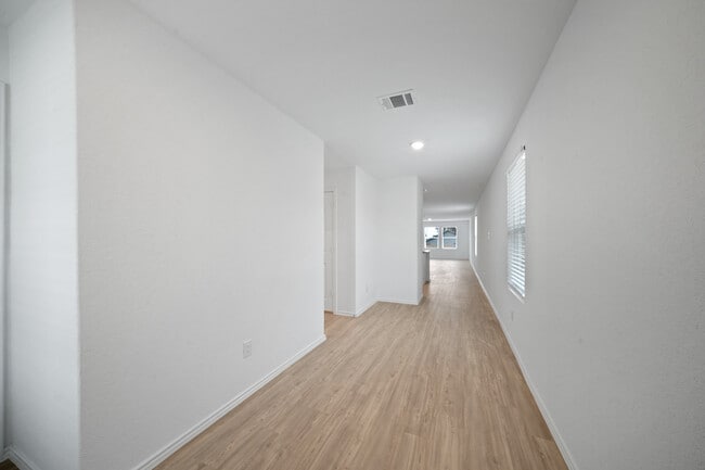 Photo - 14722 Dillard Ml