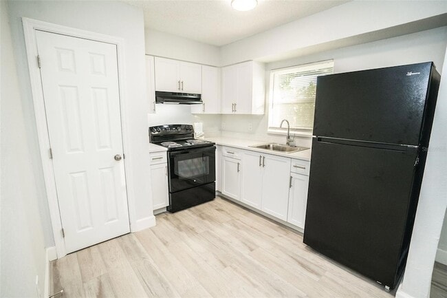 Photo - 11314 N 52nd St Unit B17