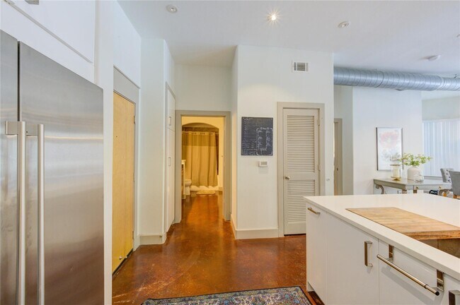 Photo - 1901 Post Oak Blvd Unit 1504