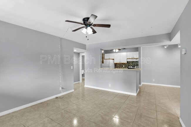Photo - 3995 W McNab Rd Unidad 205b