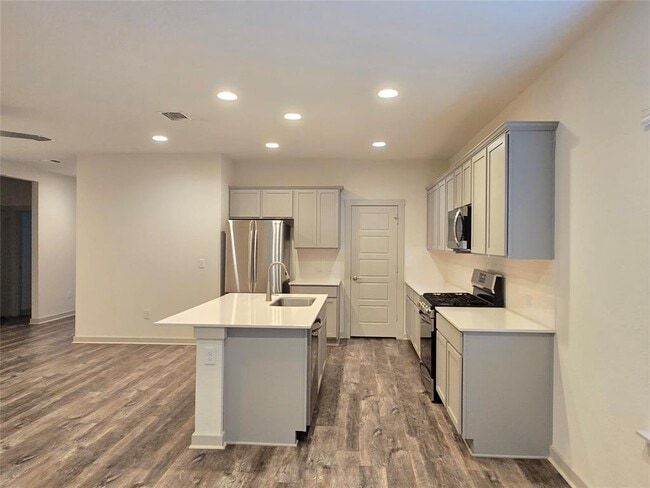 Photo - 10305 Fulton Ave