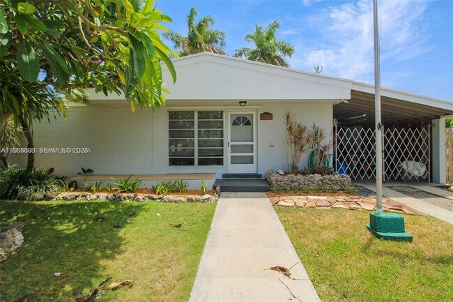 Photo - 10250 Caribbean Blvd