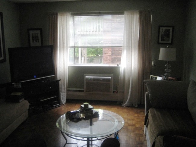 Photo - 2819 Erie Ave Unidad 8