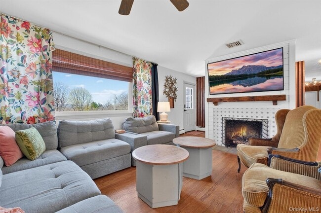 Photo - 49 Clover Hill Dr