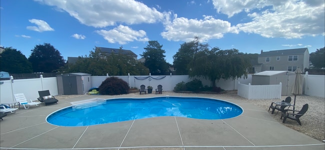 Photo - 629 Garfield Ave