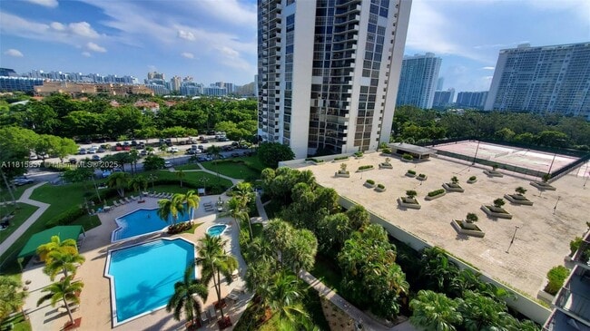 Photo - 18151 NE 31st Ct Unidad 1907