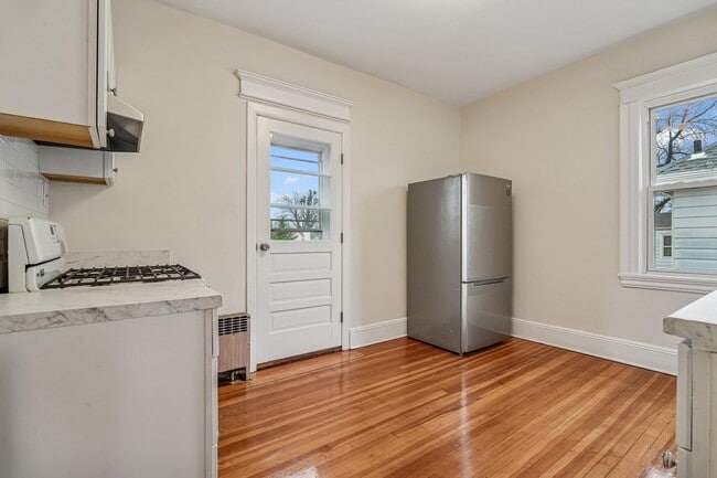 Photo - 1154 Anderson Ave Unit 2