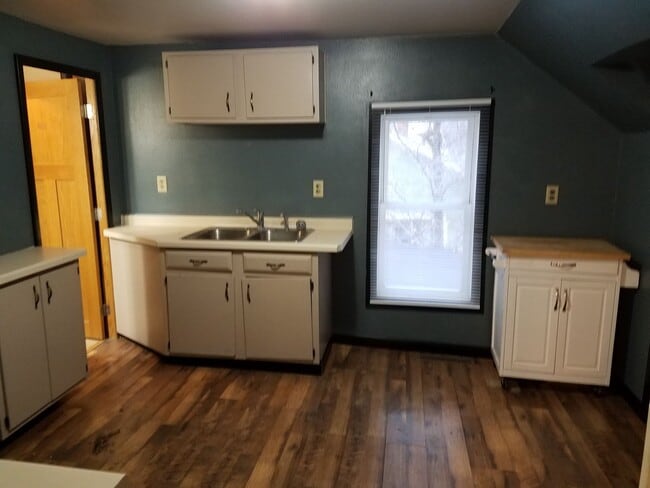 Photo - nre1633 Unit 1633