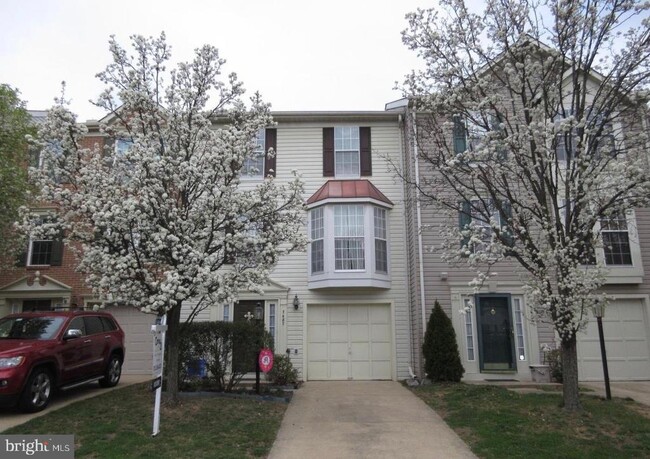 Photo - 7487 Gadsby Square Townhome