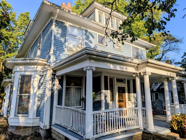 Photo - 1104 Franklin St