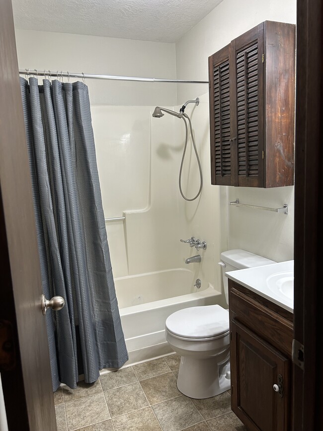 Bathroom - 609 Nelson Dr