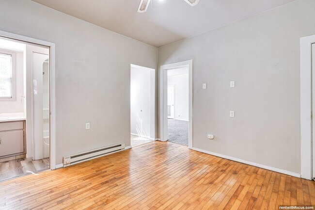 Photo - 127 W 6th St Unit 127 W. 6th St.