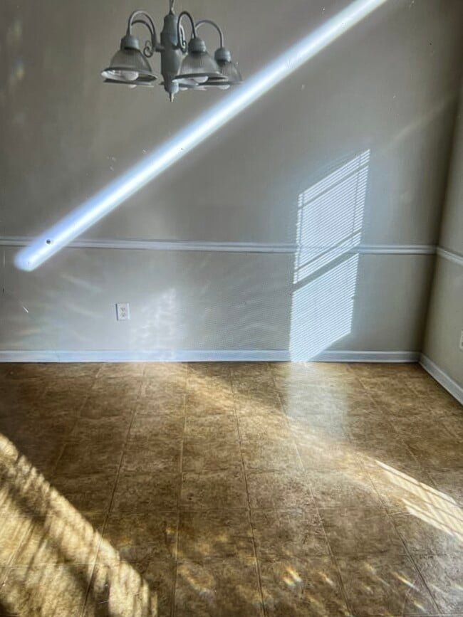 Photo - 4028 Haworth Pky