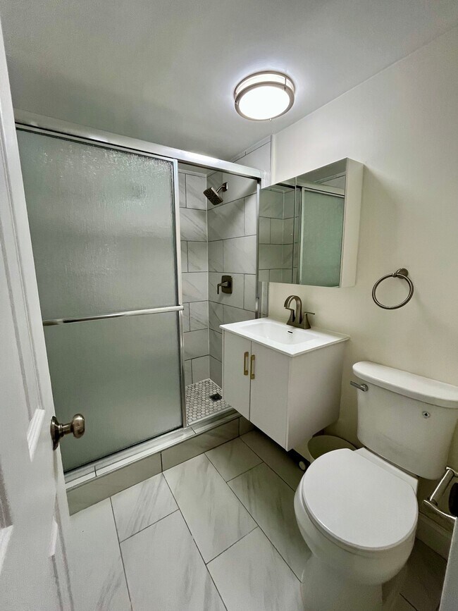 Photo - 2401 H St NW Unit 807
