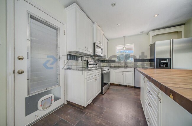 Photo - 2540 Sistina St