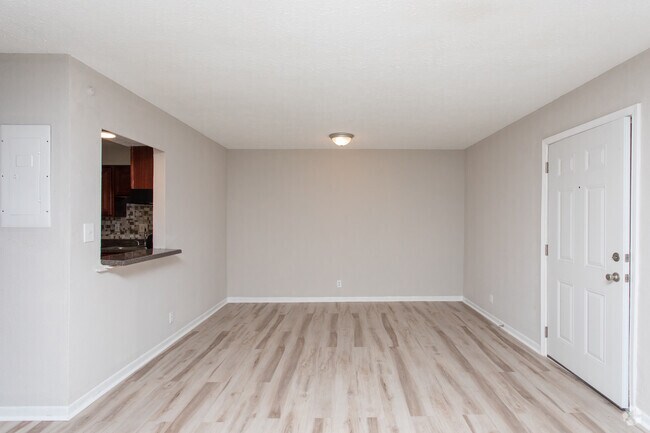 3BR, 2BA
