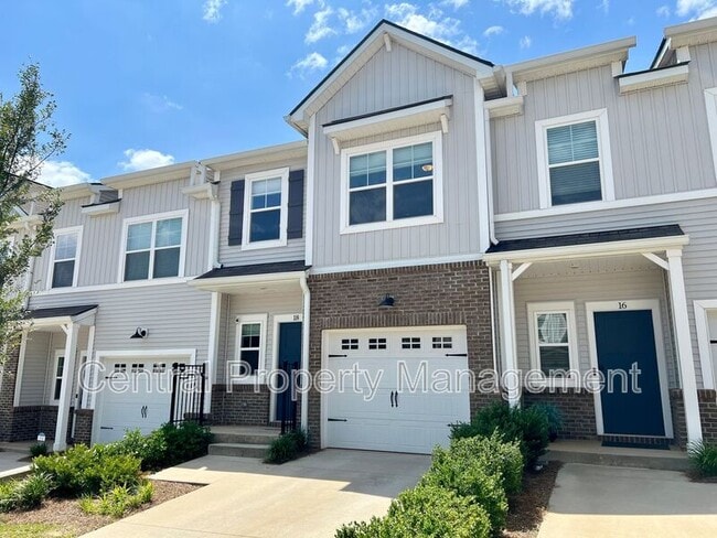 Building Photo - 18 Camden Wds Trl Rental