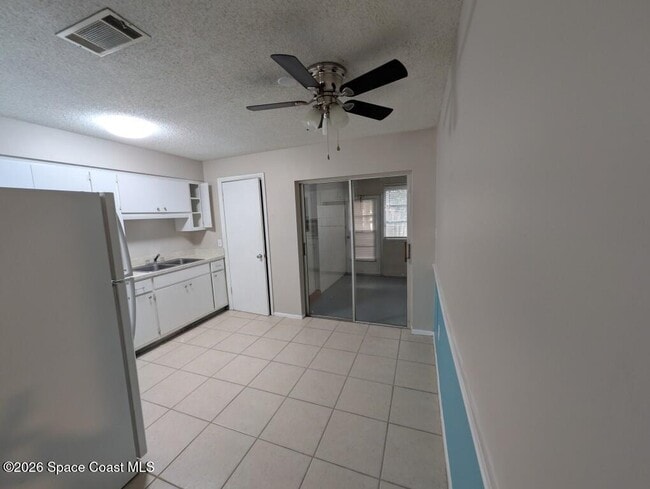 Photo - 759 Lunar Lake Cir