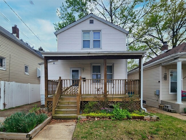 Building Photo - 4154 Schiller Pl