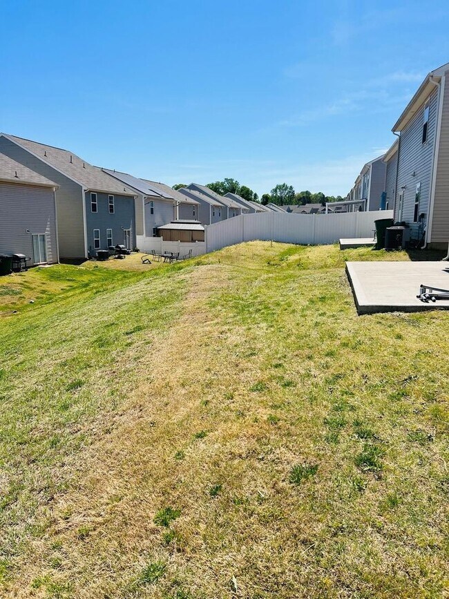 Photo - 8128 Derby Wood Ln