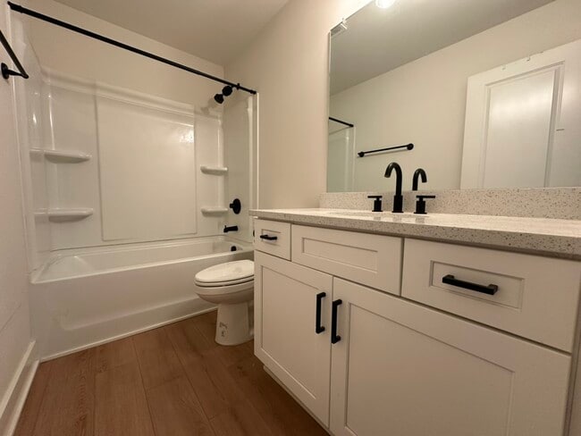 Photo - 336 Woods Rd