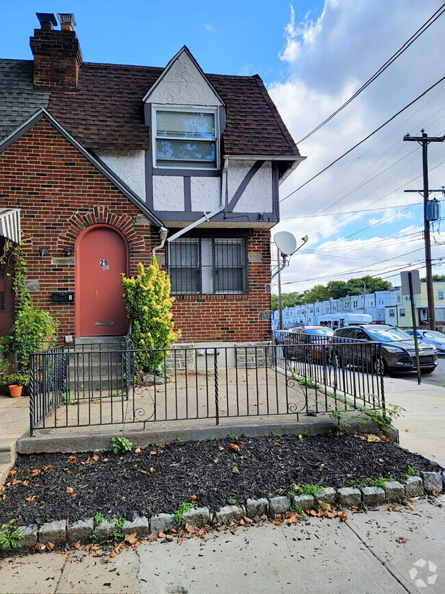 Building Photo - 29 Springton Rd Unit 3 Rental