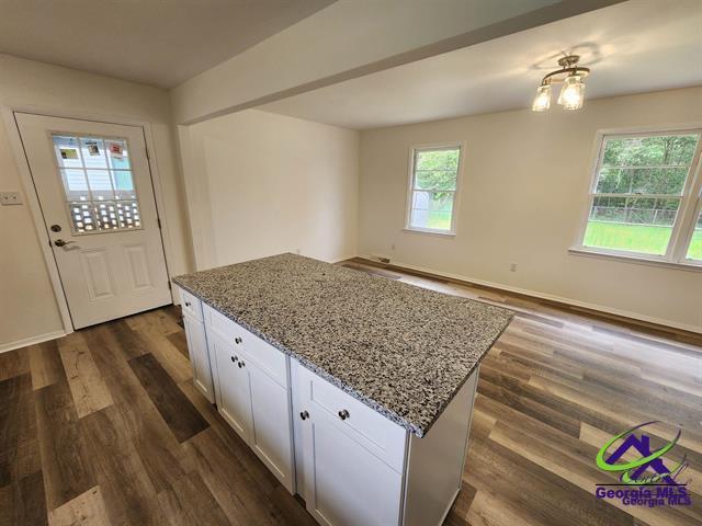 Photo - 121 Highland Dr