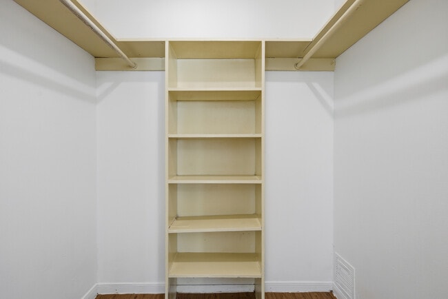 Photo - Gardens At Westgate