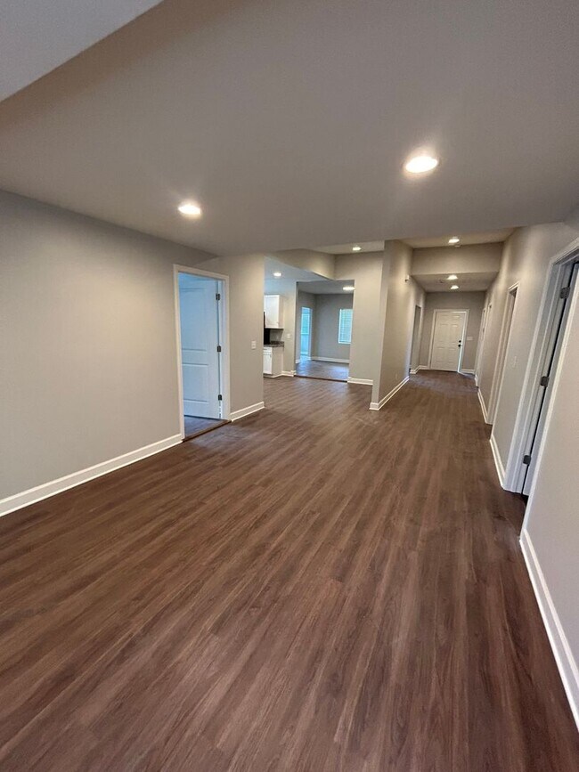 Photo - Renovated Spacious 3 Bedroom 2 bath with Full Appliance Package