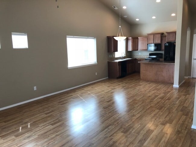 Charming Home in the Heart of Bozeman - Charming Home in the Heart of Bozeman