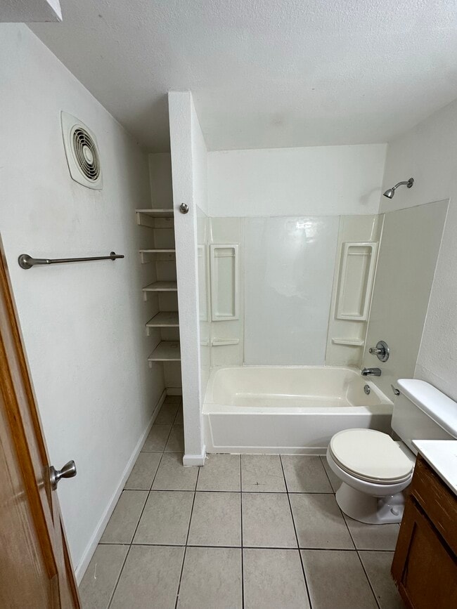 Photo - 1635 White St Unit 3