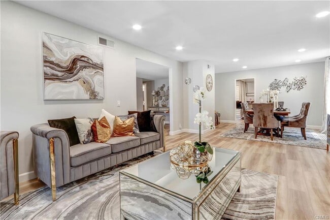 Photo - 16172 Quartz St