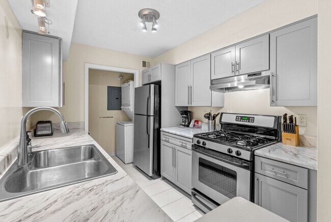 Photo - Juniper Place Condominiums