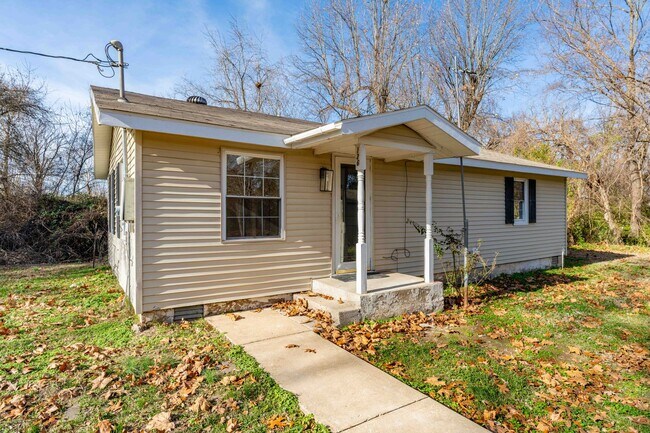 Photo - Newly Remodeled 2 Bed 1 Bath Home
