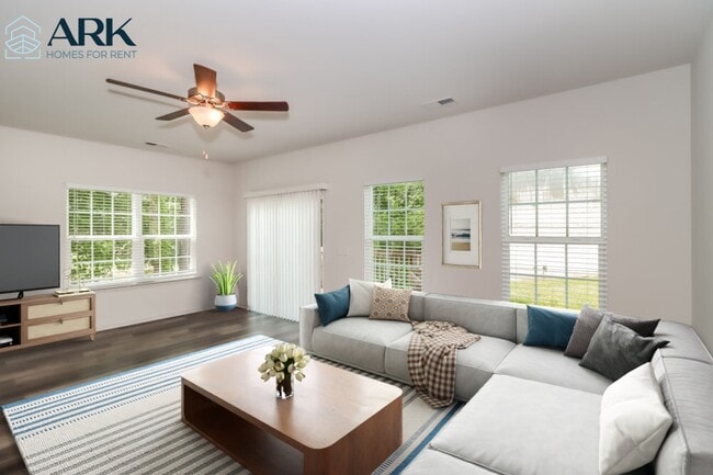 Photo - 2529 Oakdale Rd