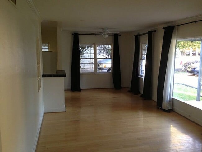 Photo - **Spacious 3-Bedroom Home in Tempe**