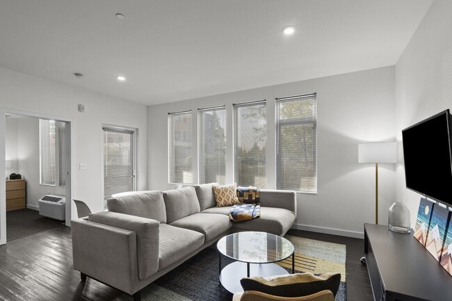 Range Apartments