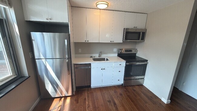 121 Trapelo Rd Unit 14B