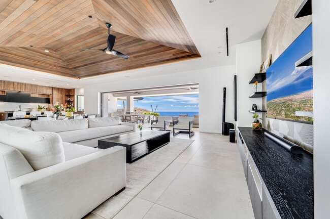 Photo - 16 Kumu Niu Pl