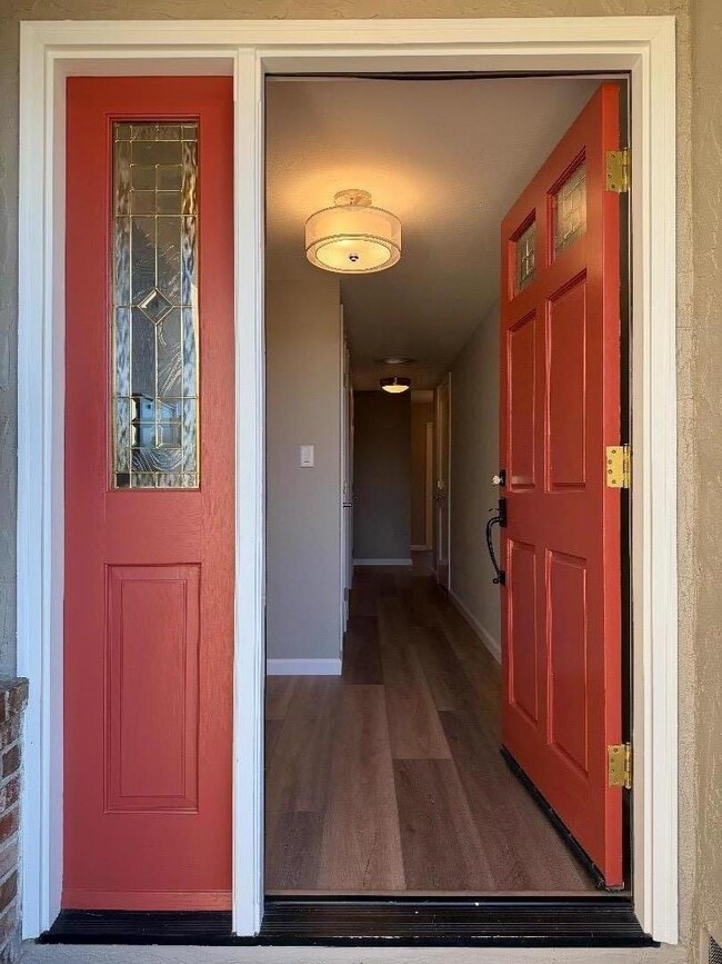 Photo - 1800 Terri Way