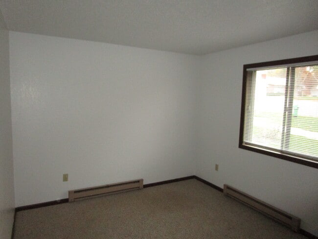 Photo - 830 S Moore St