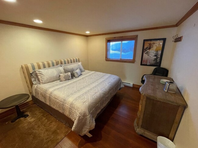 Photo - 2821 Basingdale Blvd