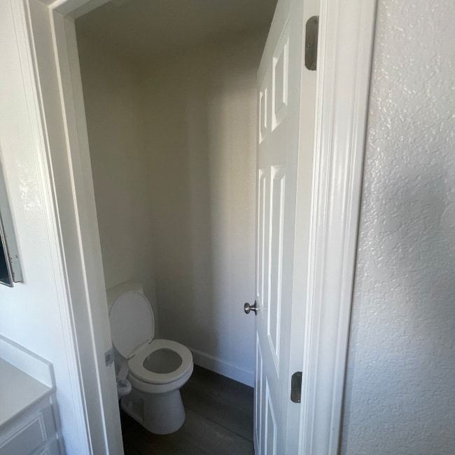 Photo - 1924 Rochester St