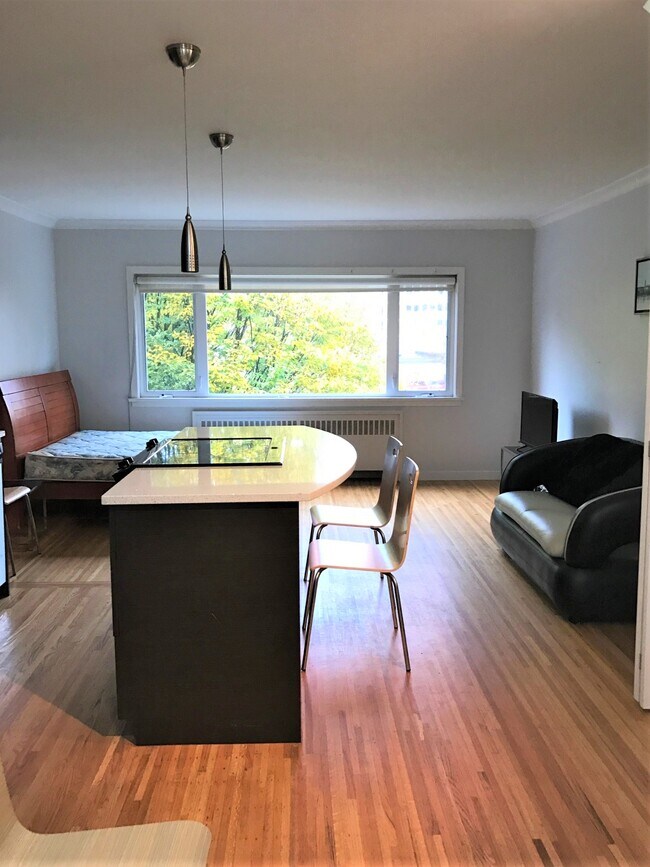 Photo - 1540 Haro St Unit 212