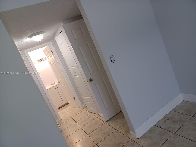 Photo - 3610 NW 21st St