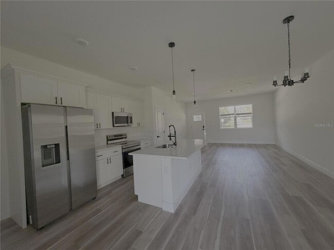 Photo - 1852 W Quaker Ln