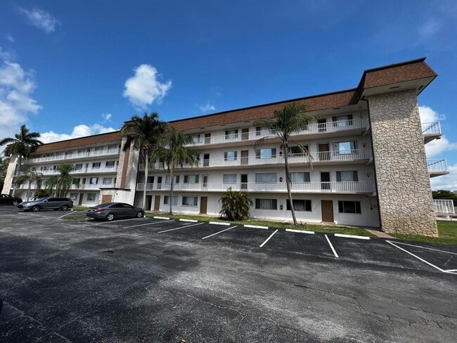 Photo - 6289 Lear Dr Unit 203